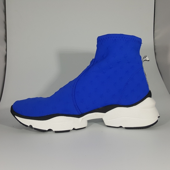 NR Rapisardi Trainer Bootie w Stars & Sneaker Sole - Picture 4 of 5